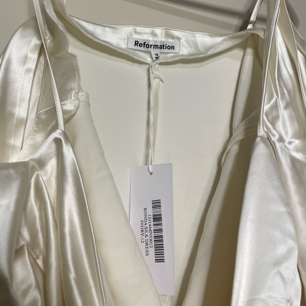 Reformation Ronda Luxe Ivory Bridal Gown NWT - Picture 9 of 11